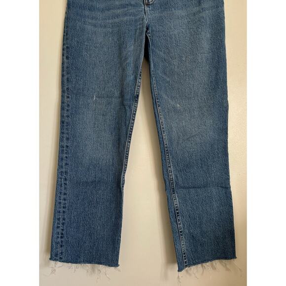 Mid Wash Abercrombie The 90s Straight Ultra High Rise 27/4 - Picture 5 of 8